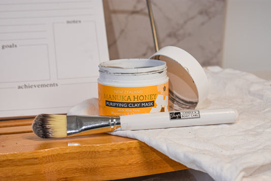 Manuka Honey Purifying Clay Mask